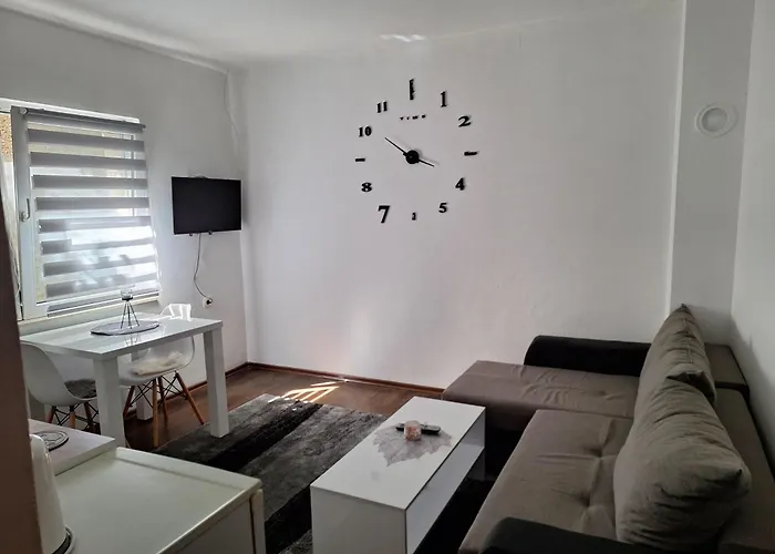 N&N Apartment